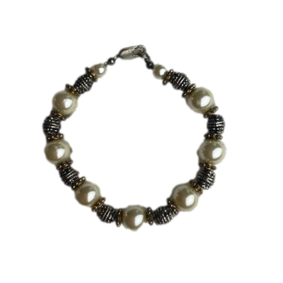 VINTAGE pearl bracelet 7” - Picture 1 of 1